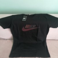 Тениска Nike, снимка 1 - Тениски - 42663792