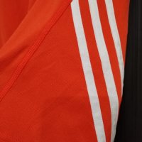 Оригинална дамска тениска Adidas , снимка 2 - Тениски - 40112385