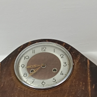 Английски часовници , снимка 1 - Антикварни и старинни предмети - 44824692