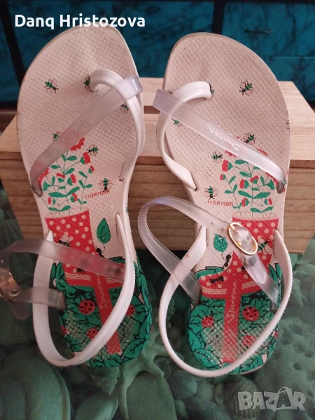 Красиви сандалки Ипанема-номер34, снимка 1