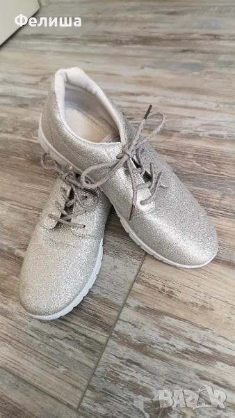 Холограмни Блестящи Маратонки Уникално Нюансиращ Цвят Хамелеон, снимка 1