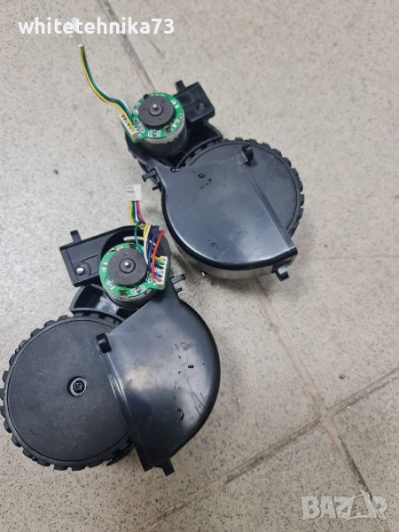 Мотори ляво и дясно за прахосмукачка rowenta робот, снимка 1