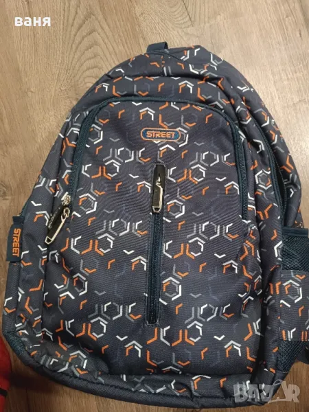 нова раница Street, снимка 1