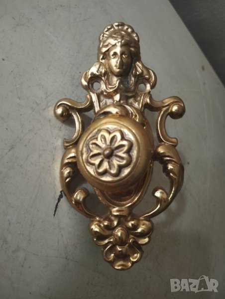 Четири барокови дръжки за мебел, снимка 1