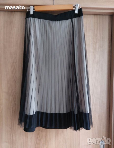 бежова пола - солирана, снимка 1