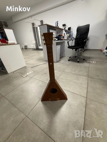 Балалайка, снимка 3 - Струнни инструменти - 53829796