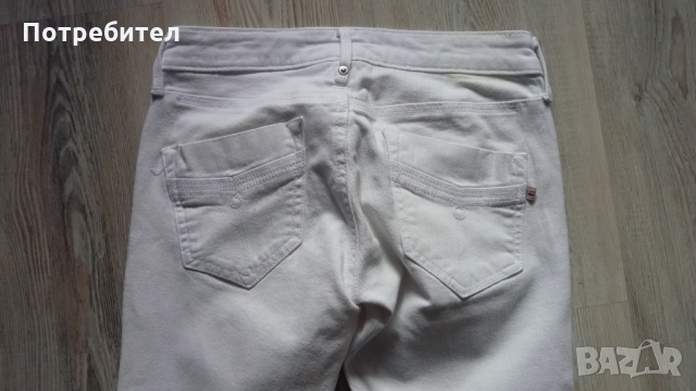 Нов дънков панталон ХS-S, снимка 8 - Панталони - 36071794