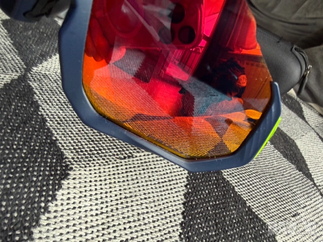 Oakley-слънчеви очила с резервни плаки, снимка 5 - Слънчеви и диоптрични очила - 53279779