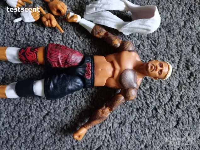 Екшън фигура WWE Solo Sikoa Bloodline Соло Сикоа Elite Mattel играчка figure, снимка 14 - Колекции - 48407280