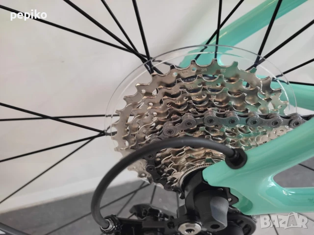 Продавам колела внос от Германия НОВ карбонов шосеен велосипед BIANCHI 28 цола  SHIMANO 105, снимка 13 - Велосипеди - 50717740