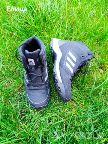 апрески Adidas 38 номер Gore Tex , снимка 2 - Маратонки - 52409079