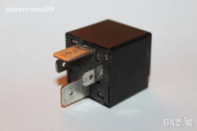 Реле Fiat Lancia Alfa Omron 250002, снимка 2 - Части - 49852086