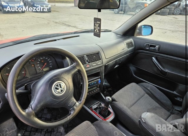 VW Golf  1.9tdi клима, Хечбек, снимка 3 - Автомобили и джипове - 44471130