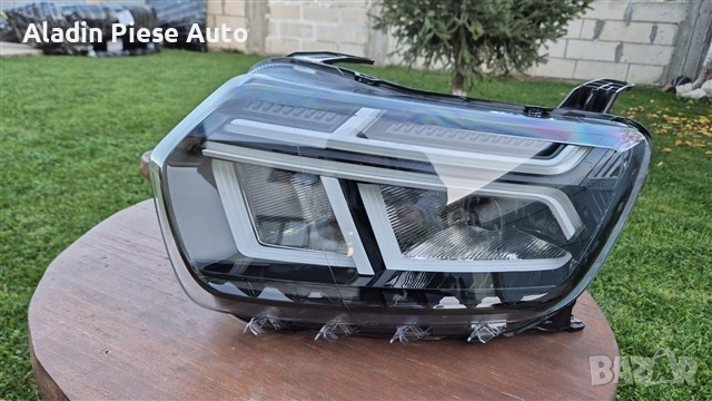 Ляв фар Dacia Duster година 2021 2022 2023 2024, код 260602465R 