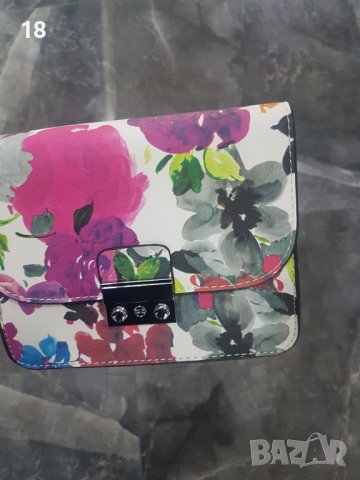 Дамски чанти, снимка 3 - Чанти - 40457777