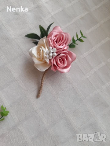 Сватбени бутониери , снимка 11 - Сватбени аксесоари - 50778272