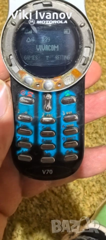 Моторола v70