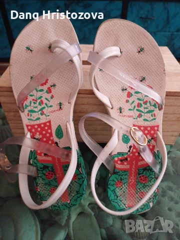 Красиви сандалки Ипанема-номер34