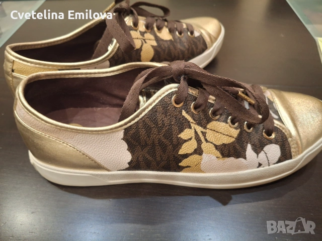 Michael Kors обувки оригинални , снимка 3 - Маратонки - 53851472