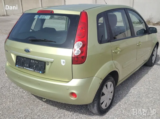 Ford Fiesta 1.3 75 кс, снимка 6 - Автомобили и джипове - 50408782