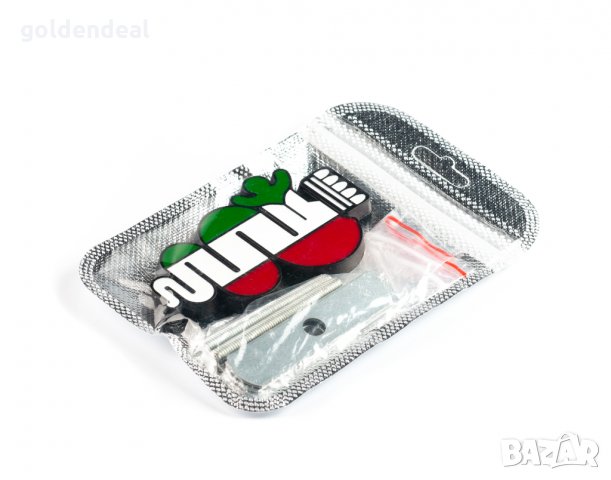 Алфа Ромео Змия Емблема за предна решетка 147 156 166 159 Brera с болтове, снимка 5 - Аксесоари и консумативи - 34714597