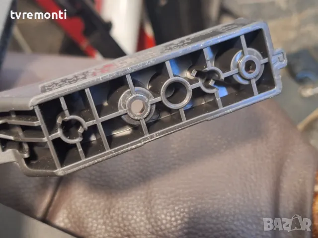 оригинална стойка КРАЧЕТА за телевизор LG модел 55UF680V, снимка 3 - Стойки, 3D очила, аксесоари - 47691117