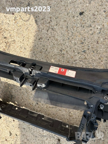 маска очиларка Audi A3 8P , снимка 6 - Части - 53763606