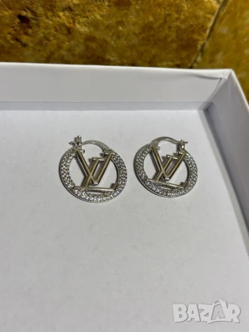 обеци louis vuitton chanel Bvlgari christian dior fendi , снимка 12 - Обеци - 50653301