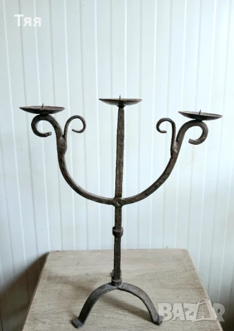 Ковано желязо масичка и свещник, снимка 6 - Антикварни и старинни предмети - 50714986