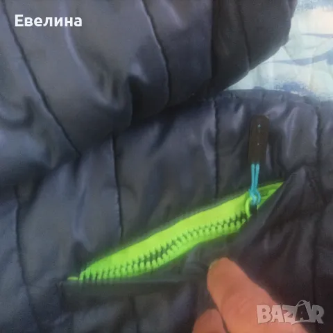Зимно яке, снимка 2 - Детски якета и елеци - 47802607