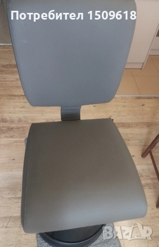 Нов италиански бар стол Solista с амортисьор, снимка 13 - Столове - 51975551