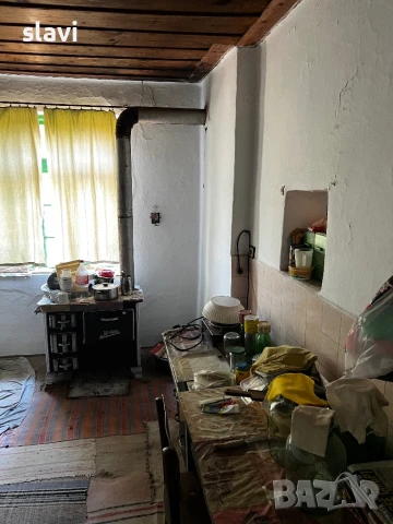 Продавам дворно място с къща и кладенец, снимка 9 - Парцели - 51336974