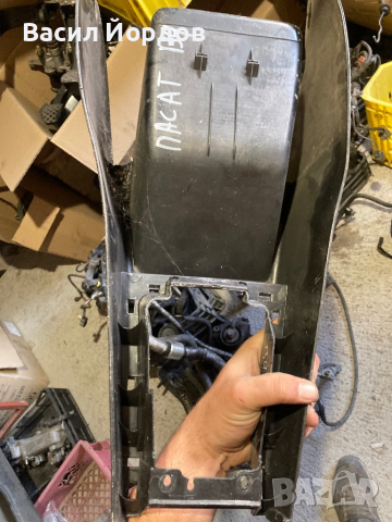 Централна конзола скоростен лост за Пасат Б4 / VW PASSAT B4, снимка 4 - Части - 44928496