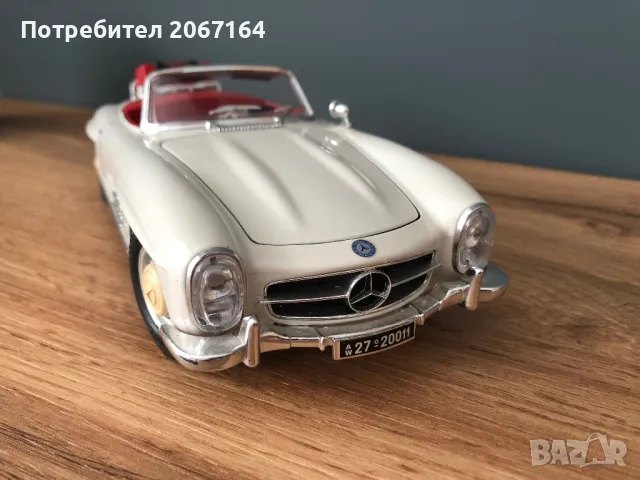 Модел на Mercedes 300 Sl 1:18, снимка 1