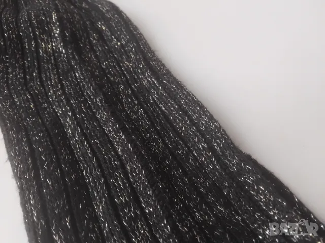 Елегантен черен шал с ламе и помпони, снимка 2 - Шалове - 48227498