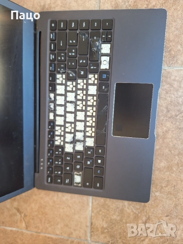 Лаптоп Region ile de France , снимка 8 - Лаптопи за дома - 51476967