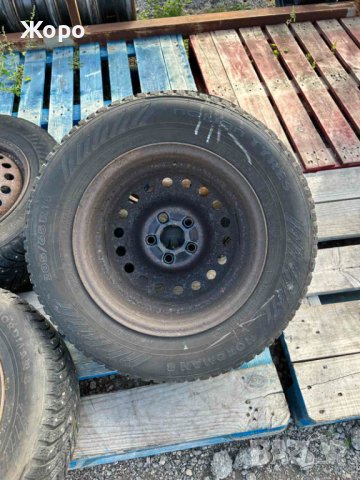 Зимни гуми 15 цола, снимка 5 - Гуми и джанти - 42280035