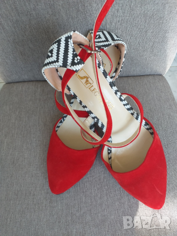 Елегантни сандали 