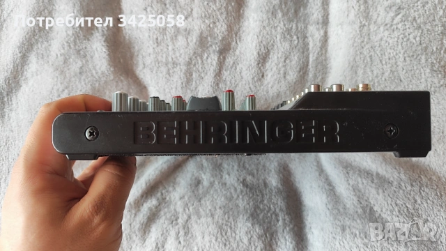 Behringer UB1202 аналогов миксер, снимка 8 - Ресийвъри, усилватели, смесителни пултове - 53733143