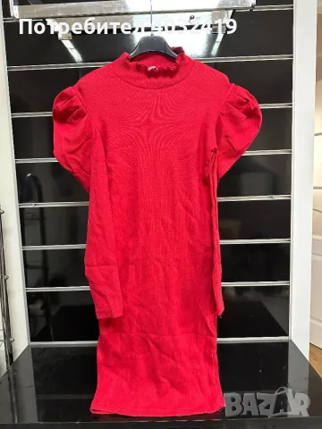 Червена дамска плетена рокля с дълъг ръкав 