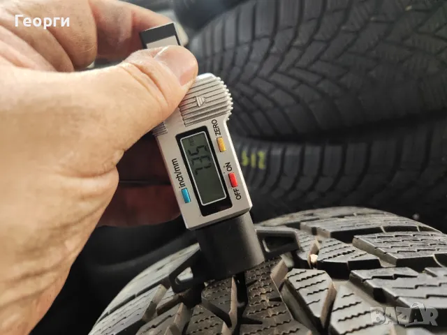 2бр.зимни гуми 205/65/15 Nokian, снимка 2 - Гуми и джанти - 49437139