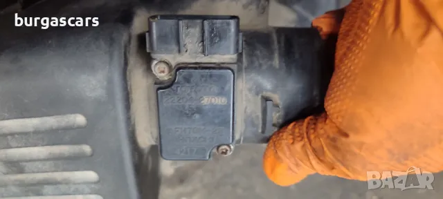 Кутия въздушен филтър Дебитомер 22204-27010 Toyota Corolla Verso 04-09г  2.2 D4D - , снимка 3 - Части - 49288857