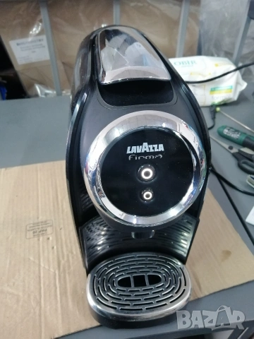 Кафемашина за капсули LAVAZZA FIRMA LF300, снимка 6 - Кафемашини - 53857291