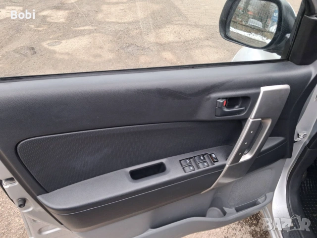 Daihatsu Terios 1.5 i 4x4, снимка 11 - Автомобили и джипове - 50983687