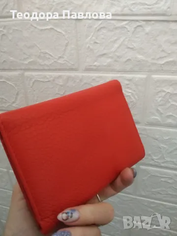 Дамско портмоне , снимка 2 - Портфейли, портмонета - 48464144