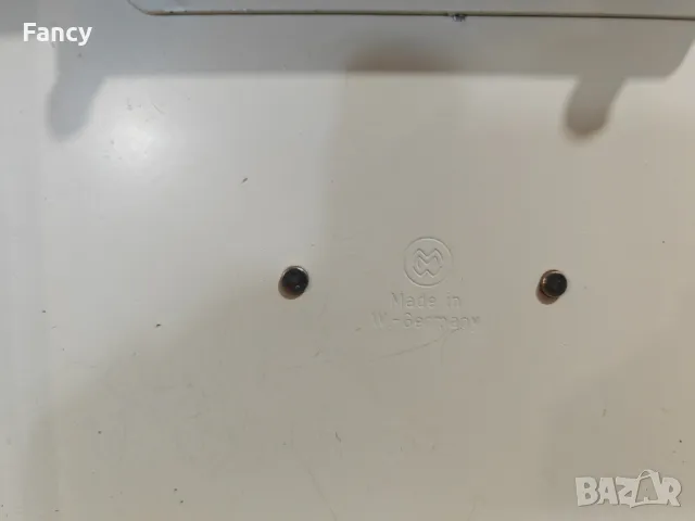 Малка метална кутия, сейф W. Germany, снимка 4 - Антикварни и старинни предмети - 47389489