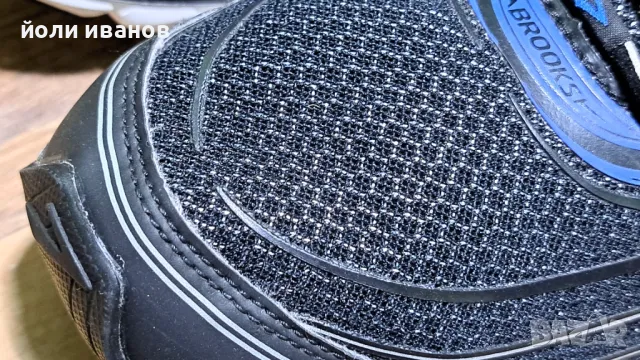 BROOKS-летни маратонки нови 48 номер, снимка 3 - Маратонки - 48733036