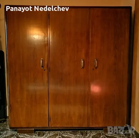 ПОДАРЯВАМ гардероб. , снимка 2 - Гардероби - 48366732