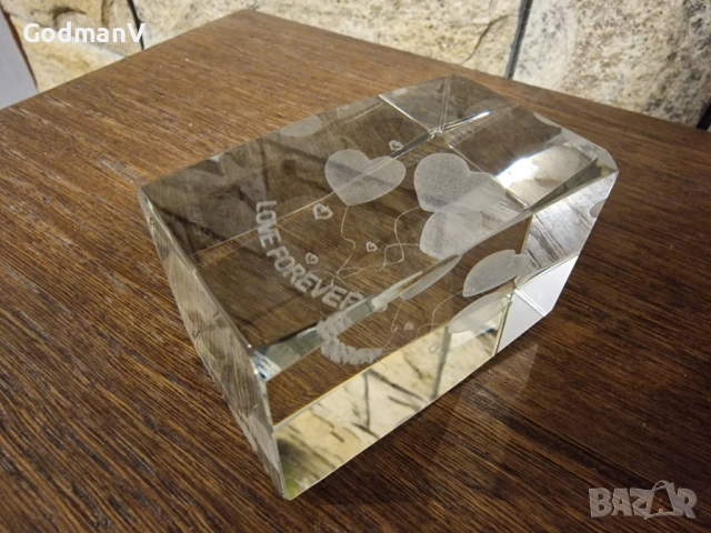 Рисунка в Стъкло 