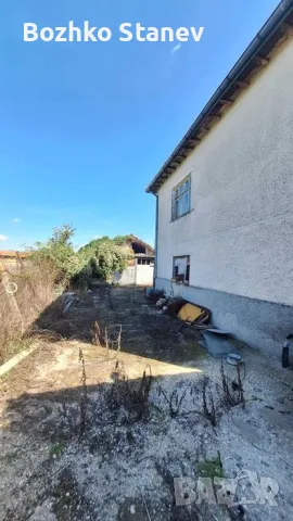 Продавам две къщи в Пчелник, снимка 4 - Къщи - 49296804